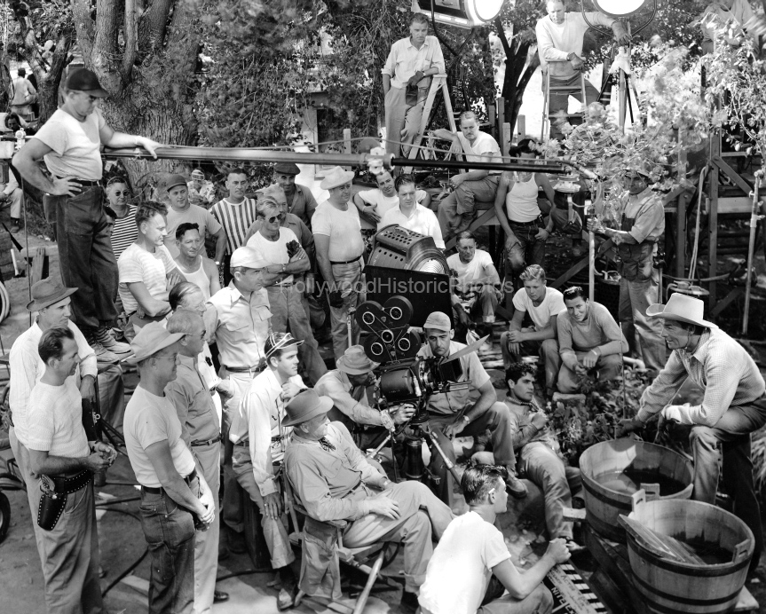 1947 Gunfighters wm.jpg